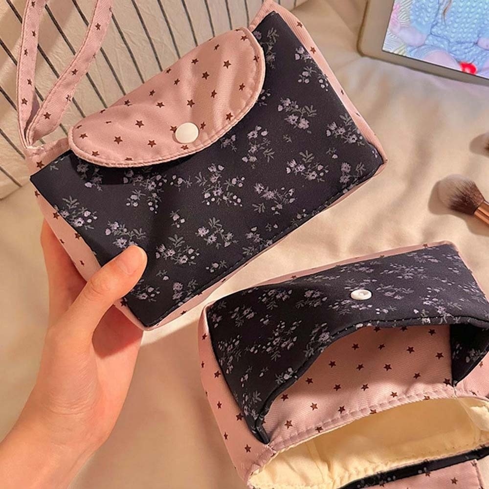 Mor Baskılı Çiçekli Makyaj Çan - Korean Lifestyle & Kids Boutique incelemesi ve fiyatı